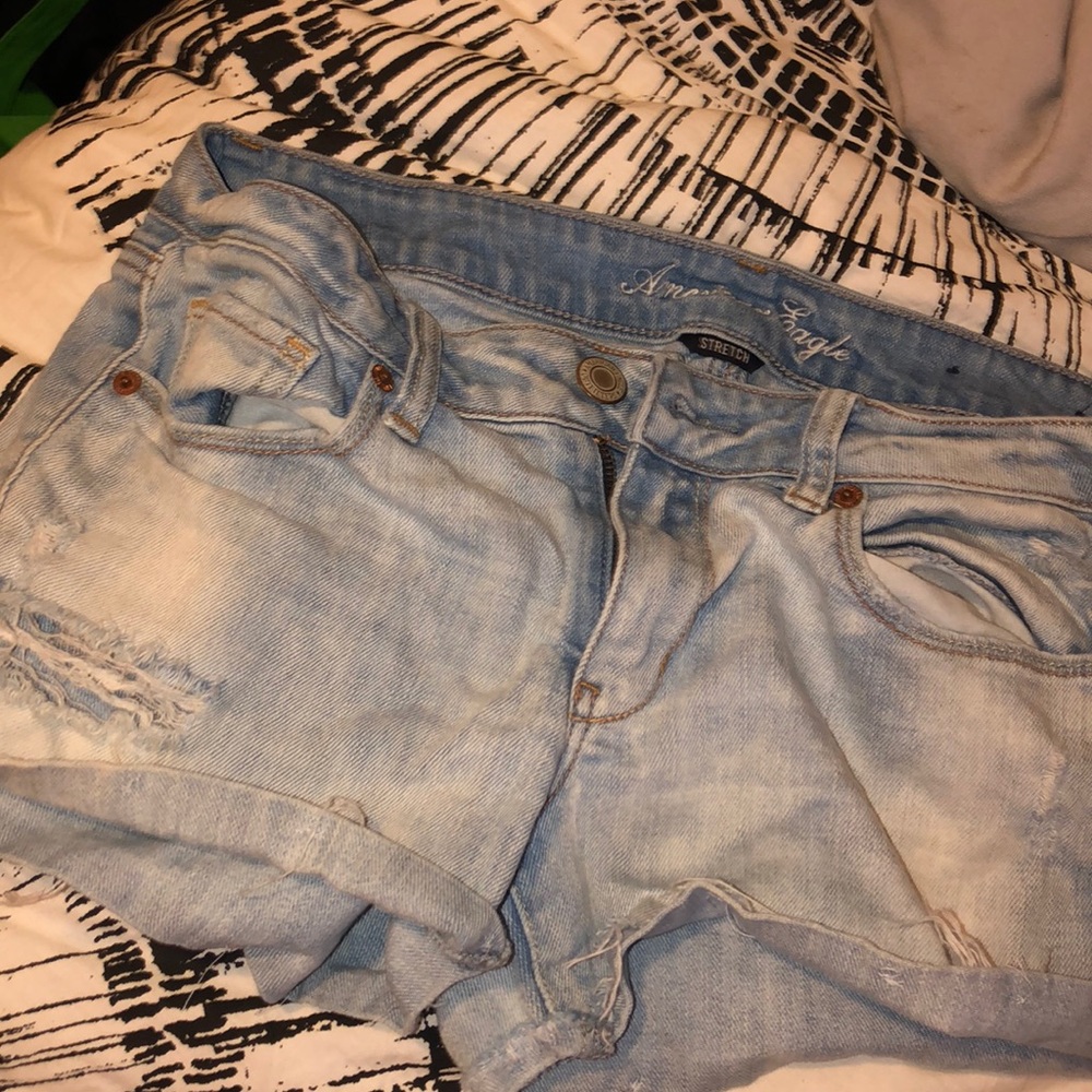 American eagle shorts accepting offers